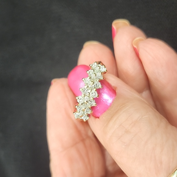 SALE💥14k Diamond Anniversary Ring - Picture 12 of 13